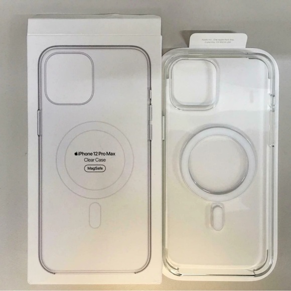 Apple clear MagSafe cases - Picture 3 of 4